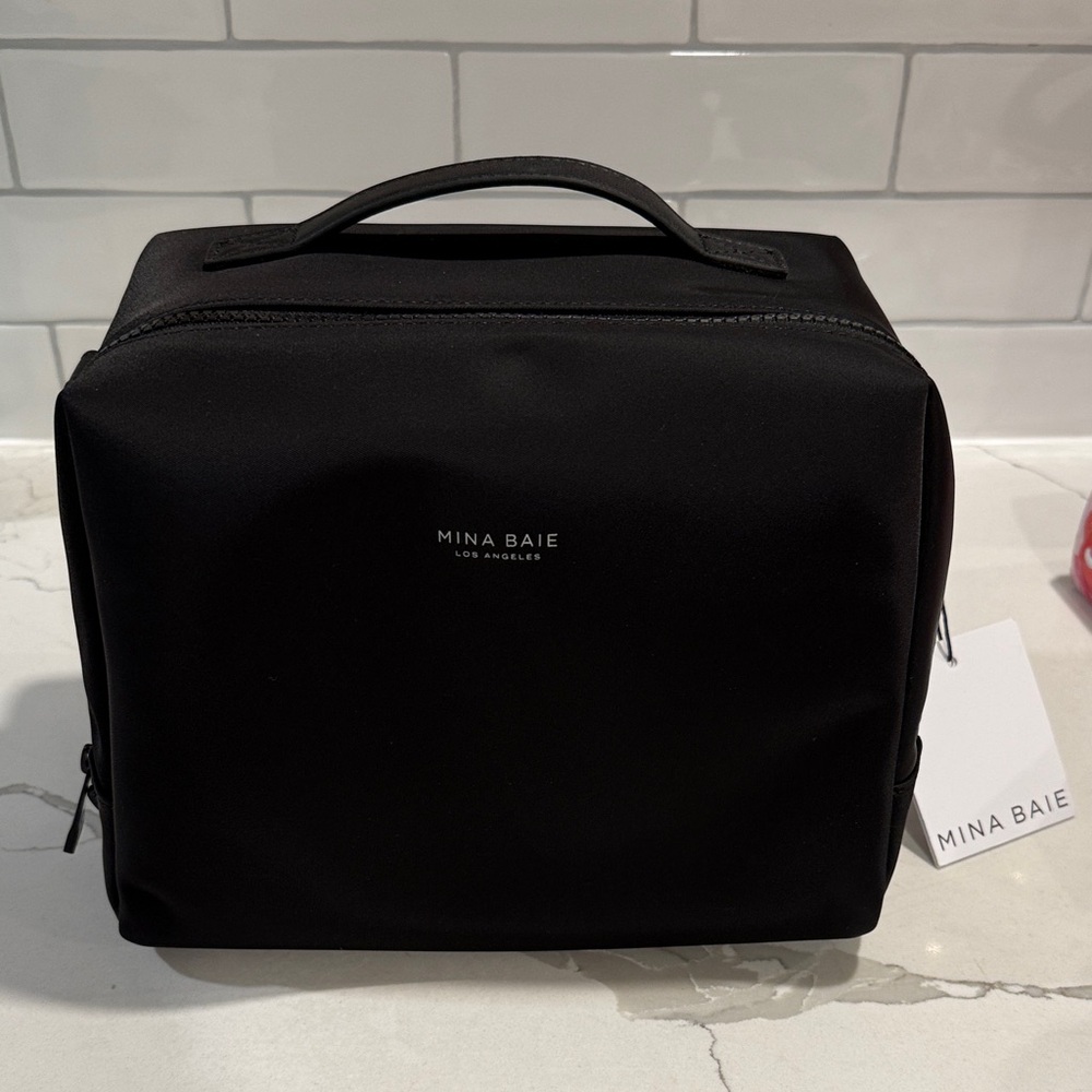 NWT Mina Baie Luca Lunchbox